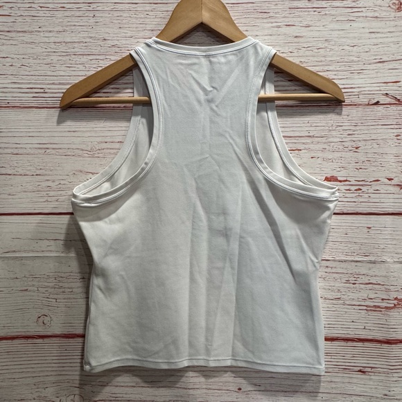 Vuori AllTheFeels Crew Tank in White Sz M - Picture 4 of 6